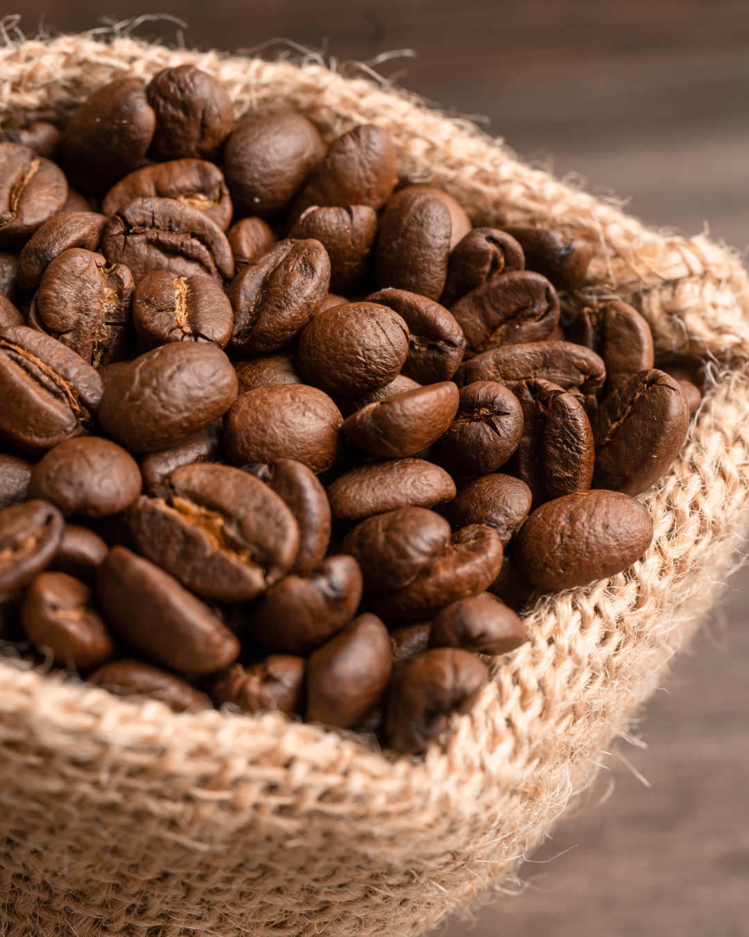 Gesha Natural Process Medium Roast Whole Bean Coffee – Rustic Edition from Guatemala (400 g)